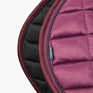 Arma Eltar Satin Jump Saddlecloth - Black Cherry in Black/Cherry