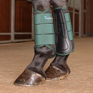 Arma Contour Pro Brushing Boots - Green in Green