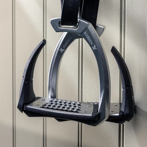 Karben Ultra Grip FX Stirrups - Black in Black