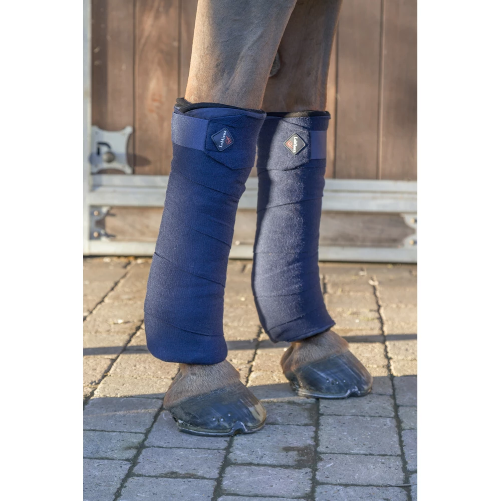 LeMieux Stable Bandages  - Navy in Navy