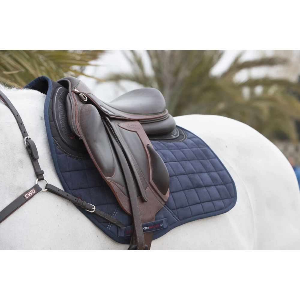 LeMieux X-Grip Silicone EuroJump Square  - Navy in Navy