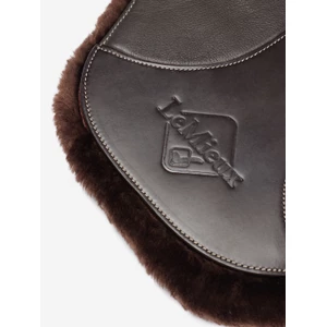 LeMieux Arika Simuwool Contoured Short Stud Girth  - Brown in Brown