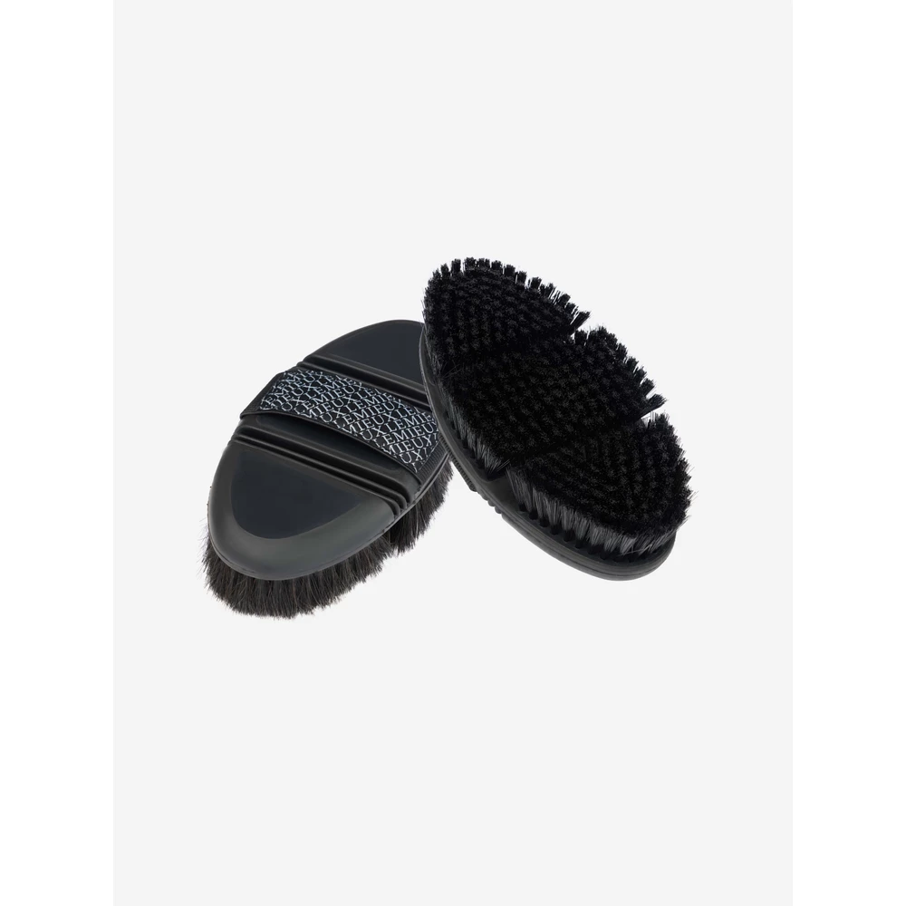 LeMieux Flexi Soft Body Brush  - Black in Black