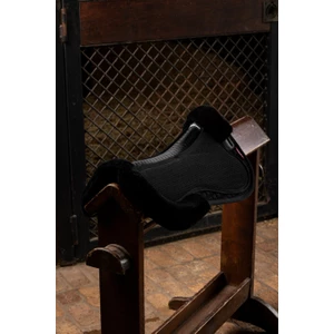 LeMieux Streamline Half Pad  / - Black in Black