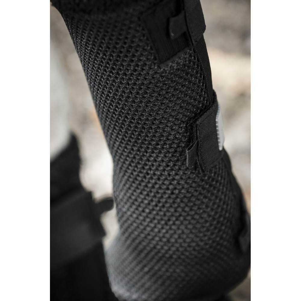 Horseware Show Ready Wraps - Black/Black & Silver