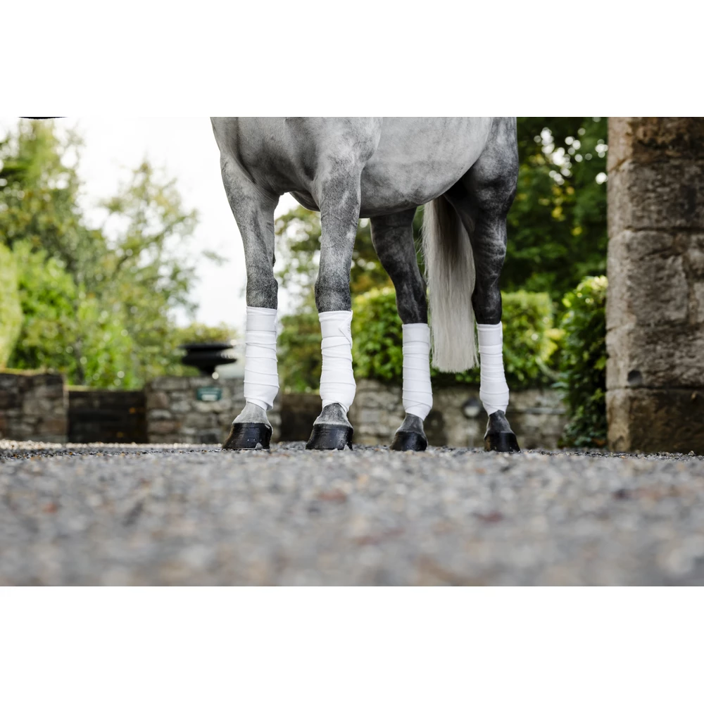 Horseware Fleece Bandages - White in White