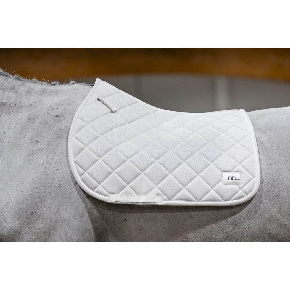 Alessandro Albanese AA Performance Jump Pad - White in White