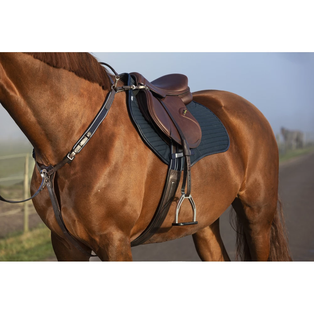 Horseware Rambo Horseware Micklem Breastplate w/martingale - Black in Black