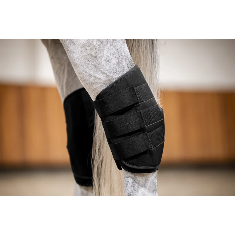 Horseware Ice Gel Hock Boots - Black/Black in Black