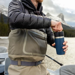 YETI RAMBLER 12 Oz Travel Bottle - Navy in Navy