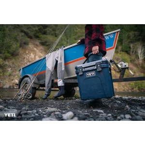 YETI ROADIE 24 Cool Box 2.0 - Navy in Navy