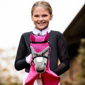 QHP Ear net Hobby horse - Fuchsia 