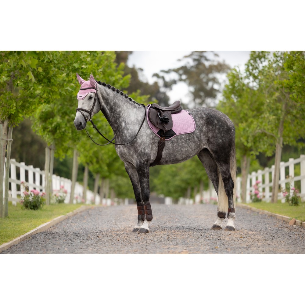 LeMieux Essence Close Contact Square - Fondant 