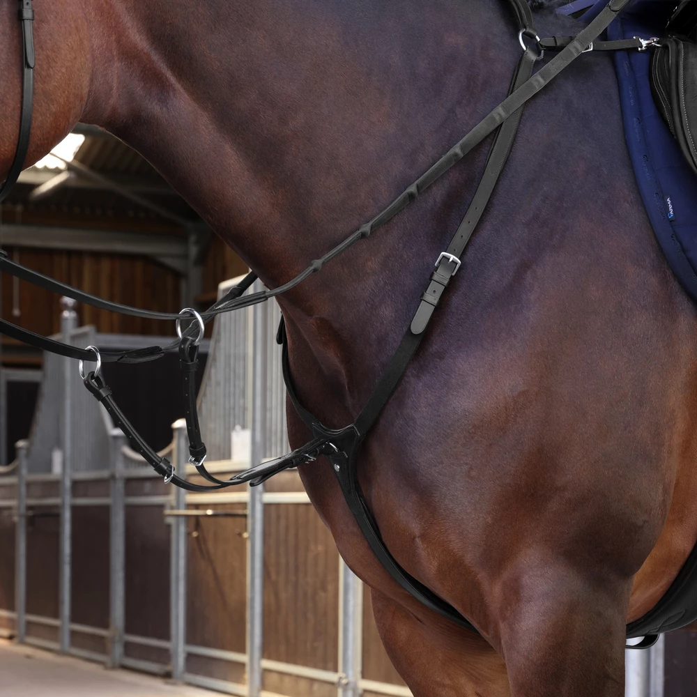 Velociti LUSSO Elite Breastplate - Black in Black