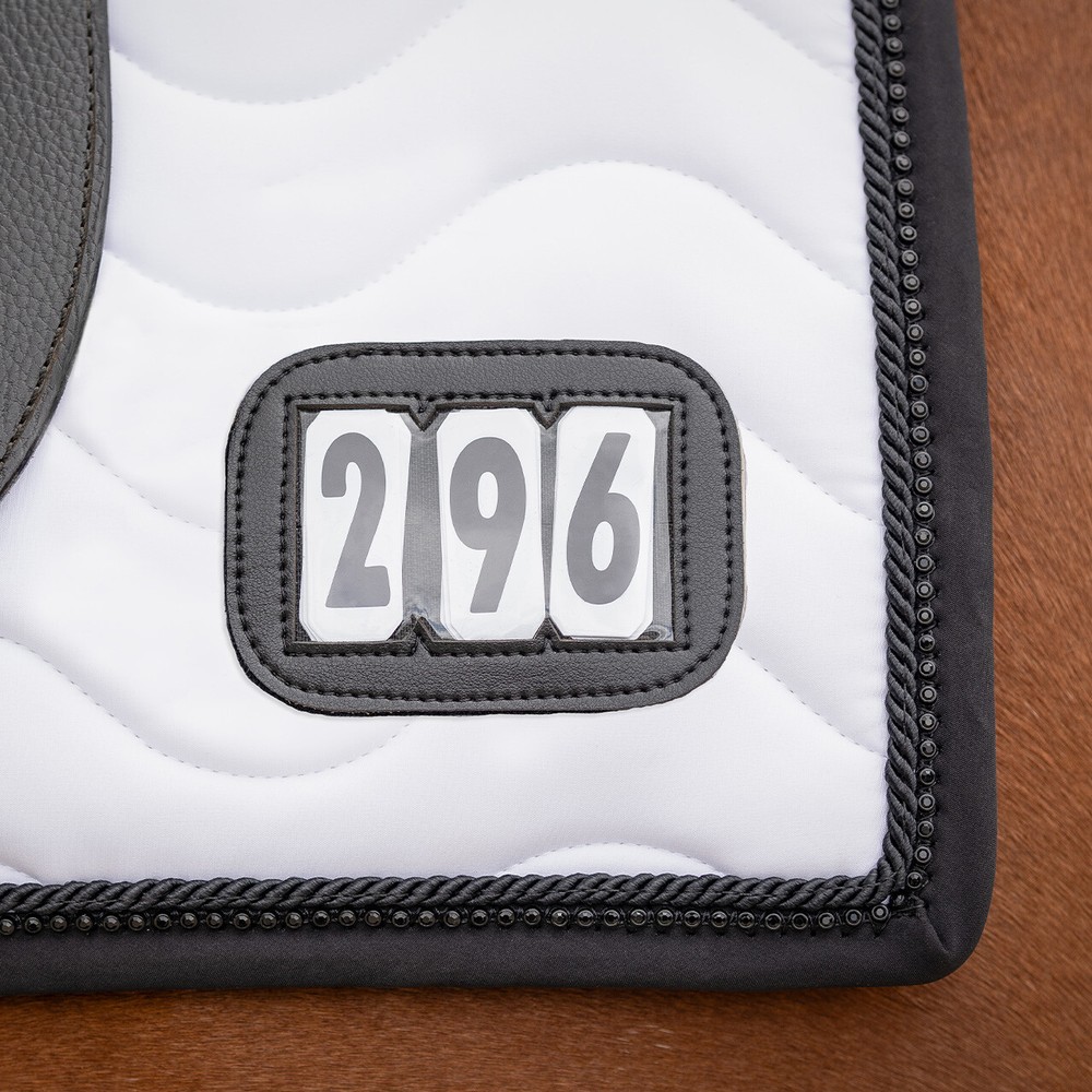 QHP Saddle pad Number - Black/White 