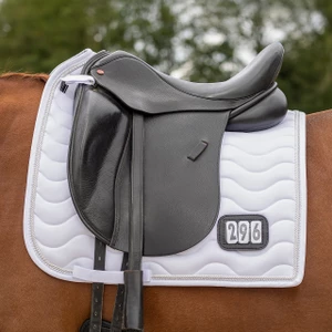 QHP Saddle pad Number - White in White