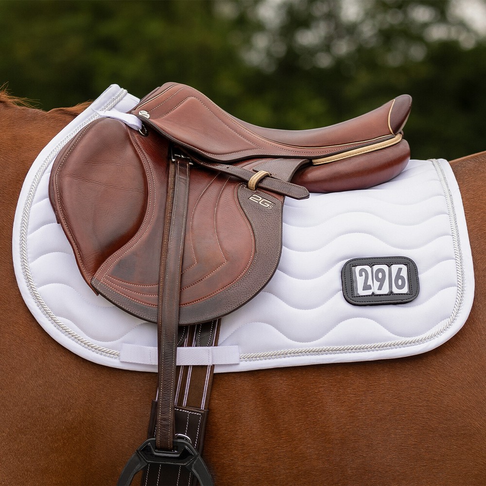 QHP Saddle pad Number - White 