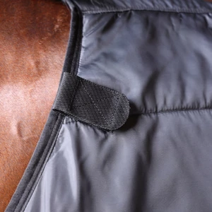 Shires WarmaRug 100g Turnout Rug Liner in Black
