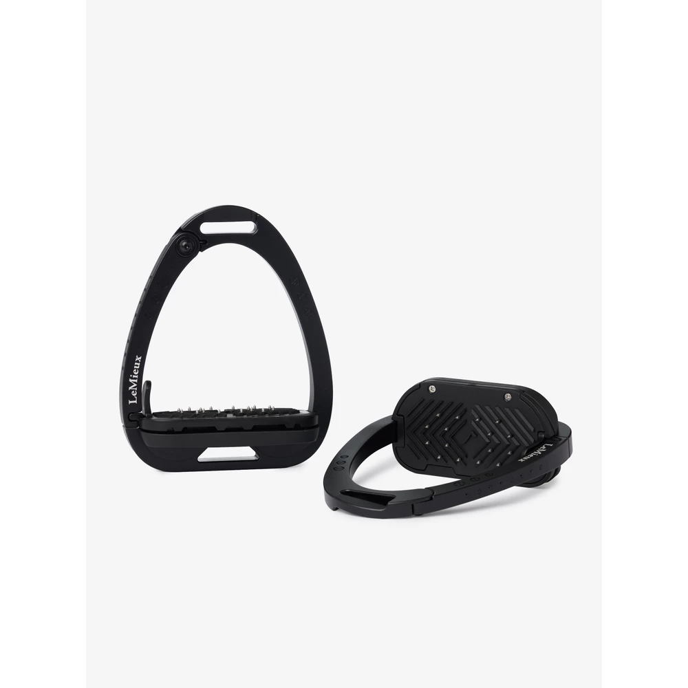 LeMieux Brilliance Vector Balance Stirrup Black in Black