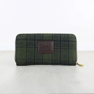 Grays Equestrian Gifts Tweed Purse With Snaffle 