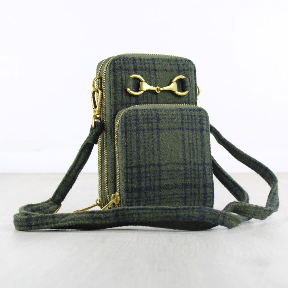 grays snaffle purse